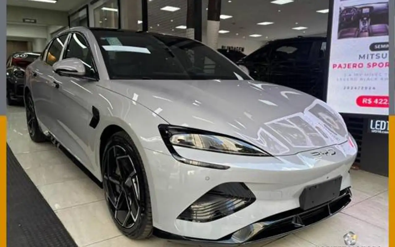 BYD SEAL 82,5 KW ELÉTRICO AWD — foto 1 de 20