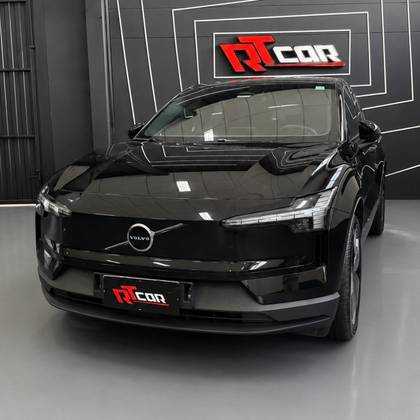 VOLVO EX30 69 KW ELÉTRICO PLUS em Brusque, SC