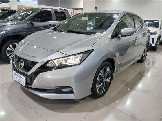 NISSAN LEAF B12P 40 ELÉTRICO em São Paulo, SP