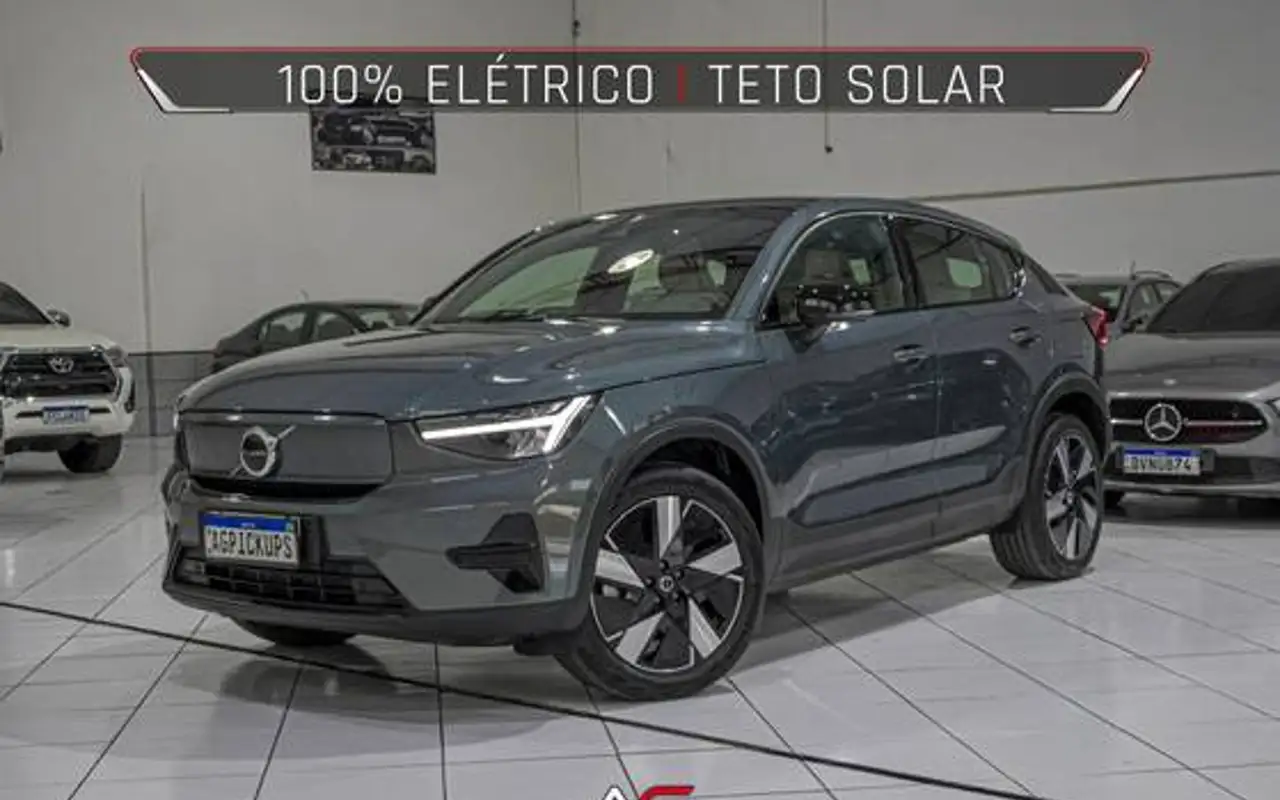 VOLVO EC40 P6 RECHARGE ELECTRIC PLUS — foto 1 de 20