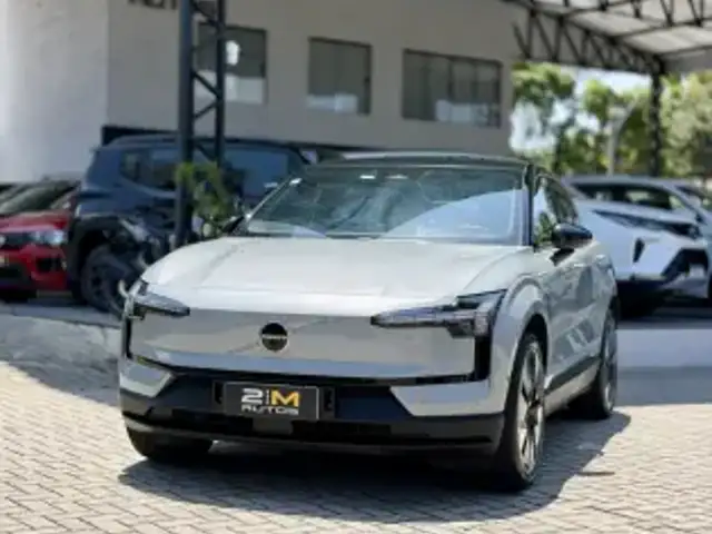 VOLVO EX30 69 KW ELÉTRICO ULTRA em Fortaleza, CE