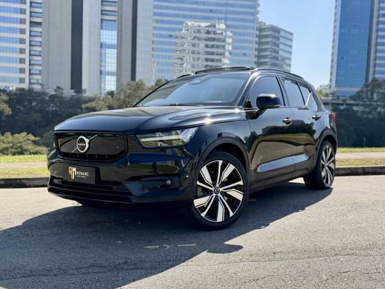 VOLVO XC40 P8 RECHARGE ELECTRIC BEV PURE AWD em Barueri, SP