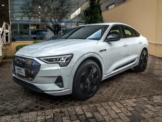 AUDI E-TRON ELÉTRICO SPORTBACK PERFORMANCE QUATTRO em São Paulo, SP