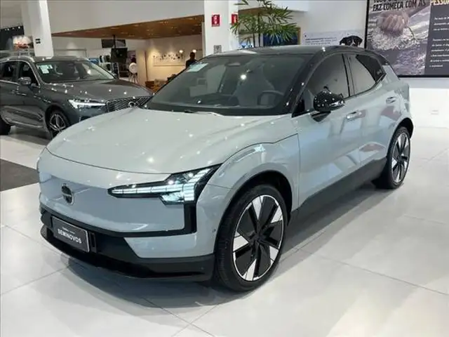 VOLVO EX30 69 KW ELÉTRICO ULTRA em Santo André, SP