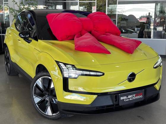 VOLVO EX30 69 KW ELÉTRICO ULTRA em Curitiba, PR