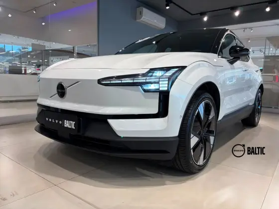 VOLVO EX30 69 KW ELÉTRICO ULTRA em São Paulo, SP