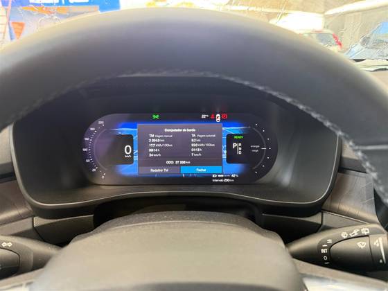 VOLVO XC40 P8 RECHARGE TWIN ELECTRIC ULTIMATE AWD em Rio de Janeiro, RJ