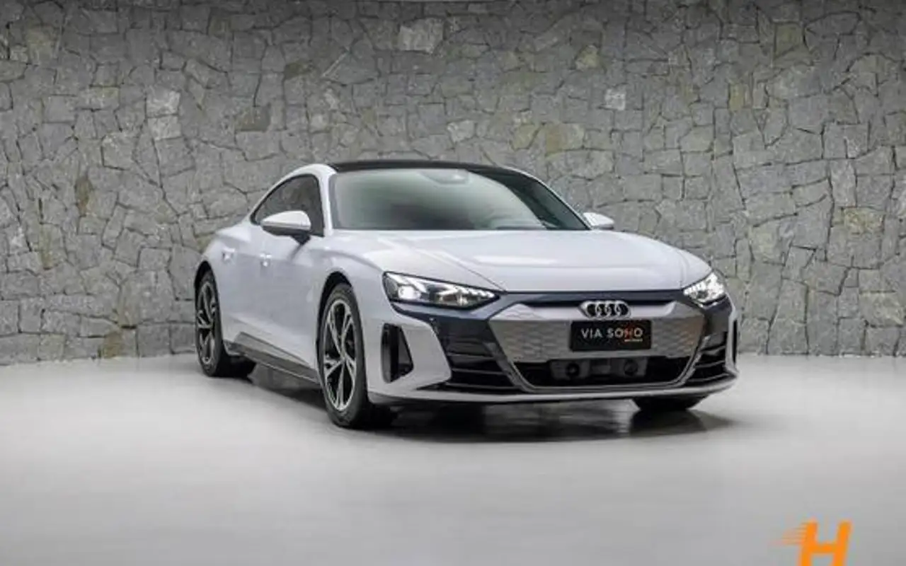 AUDI E-TRON GT ELÉTRICO SPORTBACK QUATTRO — foto 1 de 20
