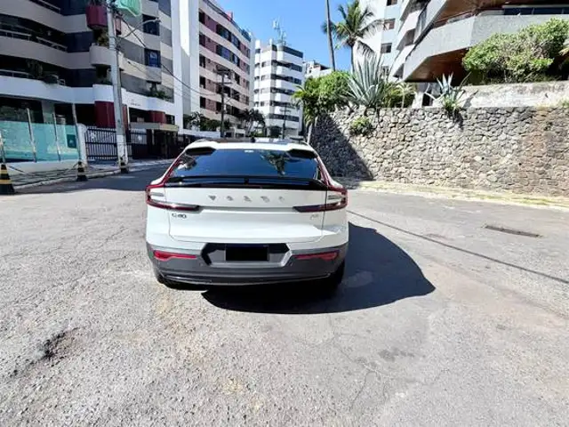VOLVO C40 P8 RECHARGE TWIN ELECTRIC ULTIMATE AWD em Salvador, BA