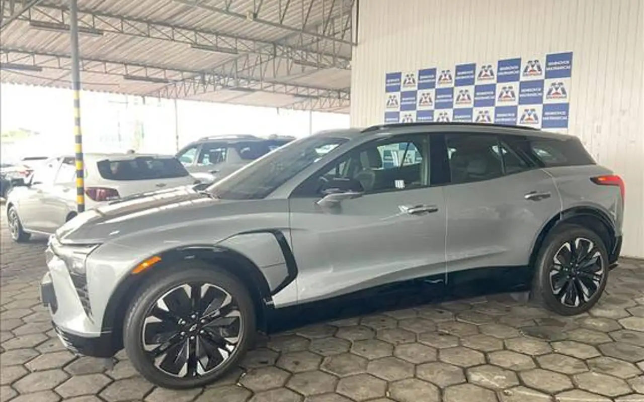CHEVROLET BLAZER EV 102 KW ELÉTRICO RS — foto 1 de 10