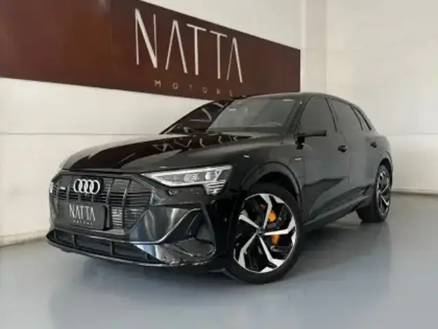 AUDI E-TRON ELÉTRICO PERFORMANCE BLACK QUATTRO em São Paulo, SP
