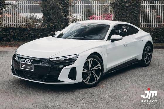 AUDI E-TRON GT ELÉTRICO SPORTBACK QUATTRO em Curitiba, PR