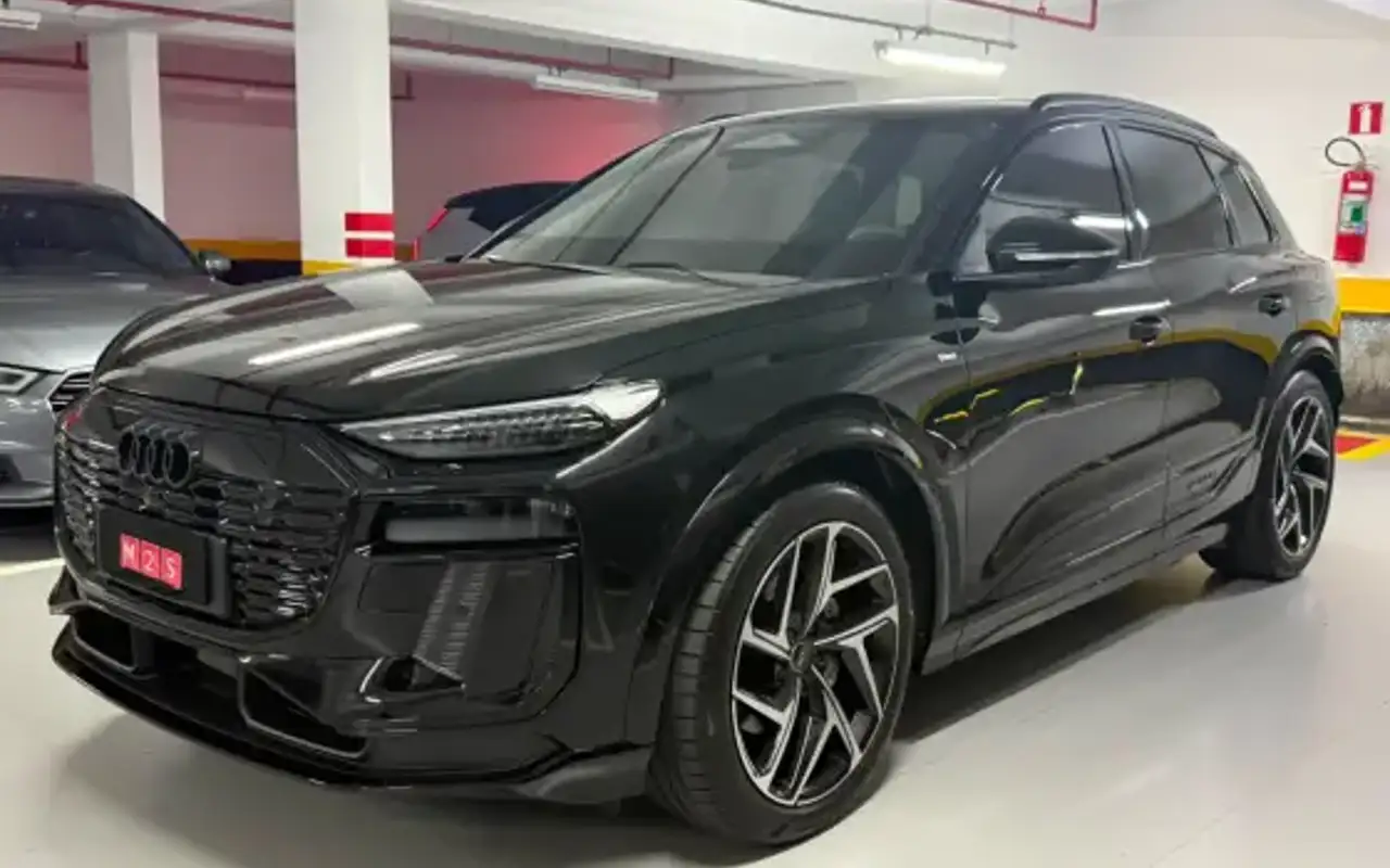 AUDI Q6 E-TRON 100 KW ELÉTRICO PERFORMANCE BLACK QUATTRO — foto 1 de 14