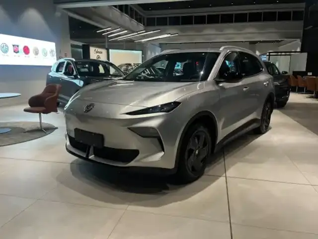MG S5 64 KW ELÉTRICO COMFORT em Florianópolis, SC