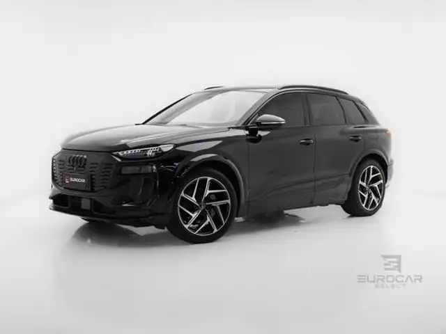 AUDI Q6 E-TRON 100 KW ELÉTRICO PERFORMANCE BLACK QUATTRO em Curitiba, PR