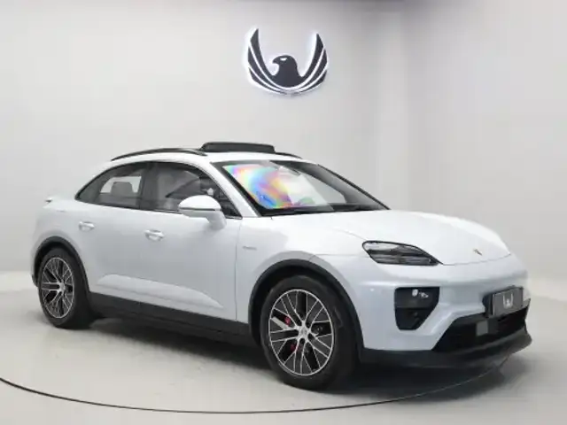 PORSCHE MACAN 4S ELÉTRICO em São Paulo, SP