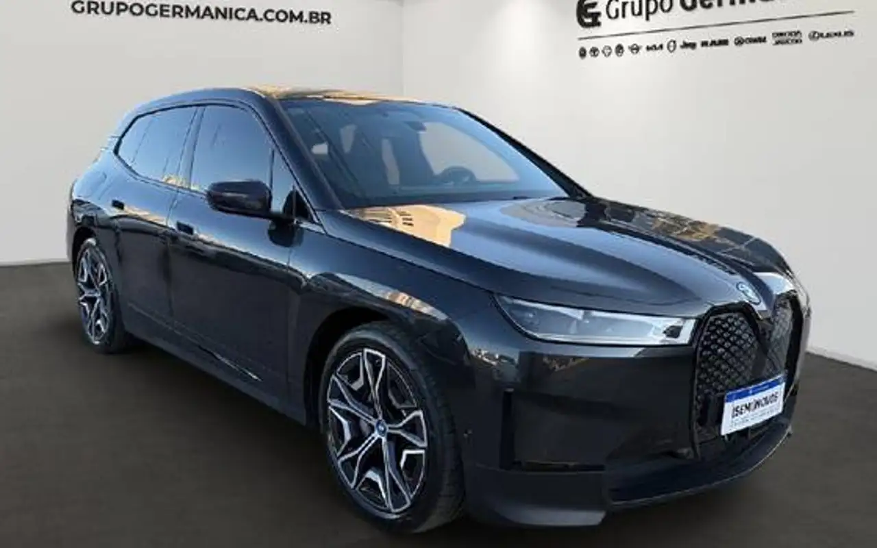 BMW iX ELÉTRICO XDRIVE40 — foto 1 de 12
