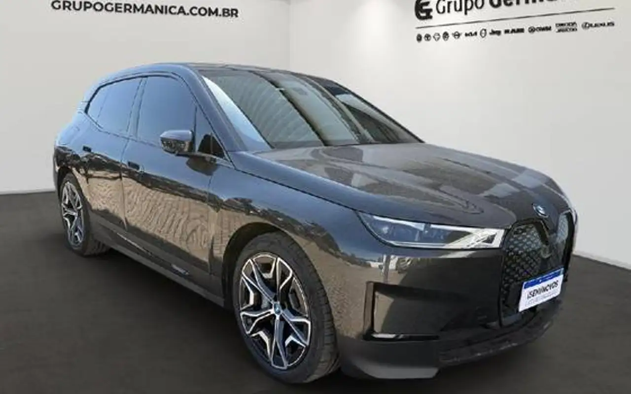BMW iX ELÉTRICO XDRIVE40 — foto 1 de 10