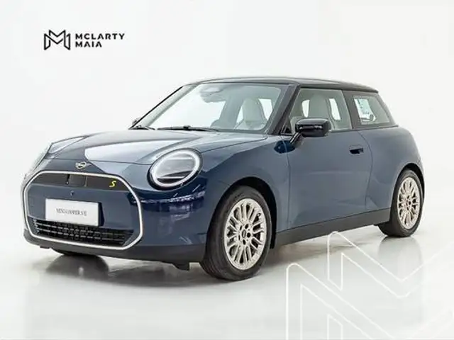 MINI COOPER 49,2 KW ELÉTRICO 2P SE em São Paulo, SP