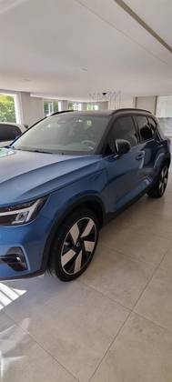 VOLVO XC40 P8 RECHARGE TWIN ELECTRIC ULTIMATE AWD em Poços de Caldas, MG