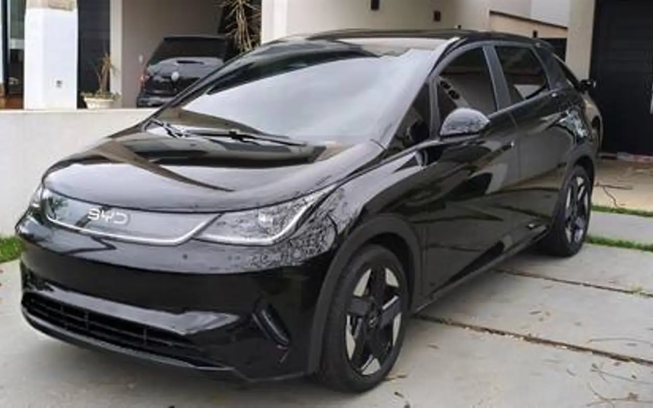 BYD DOLPHIN 45,1 KW ELÉTRICO SE — foto 1 de 8