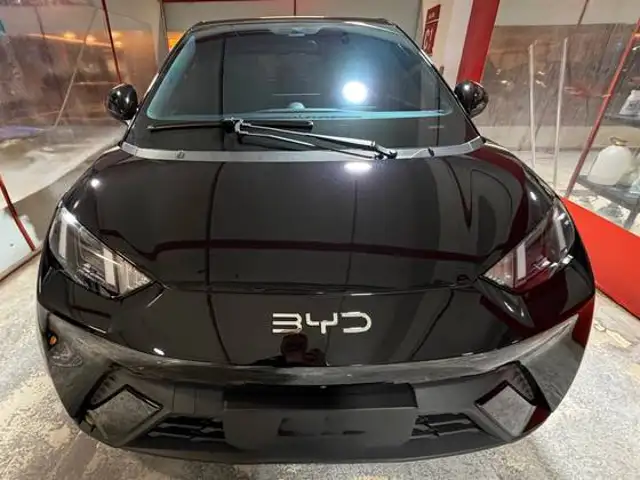 BYD DOLPHIN MINI 38 KW ELÉTRICO 5L em Brasília, DF