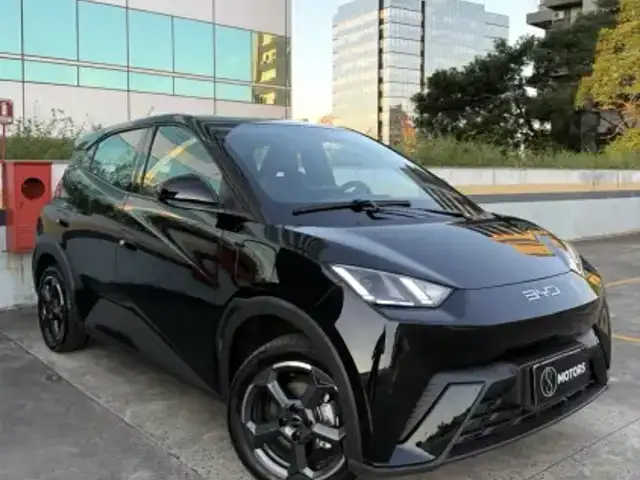 BYD DOLPHIN MINI 38 KW ELÉTRICO 5L em Porto Alegre, RS