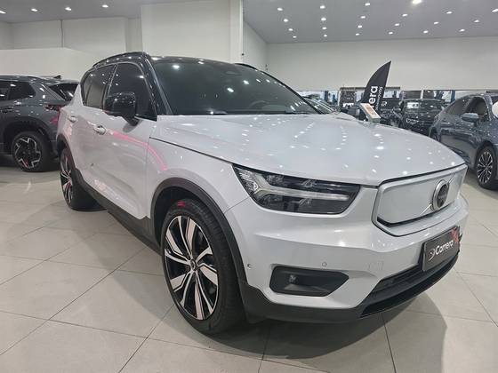 VOLVO XC40 P8 RECHARGE ELECTRIC BEV PURE AWD em Barueri, SP