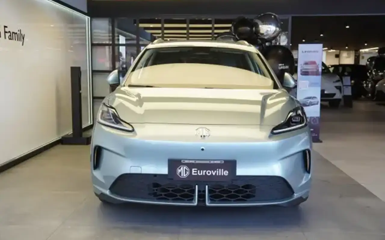 MG 4 URBAN 54 KW ELÉTRICO LUXURY — foto 1 de 17