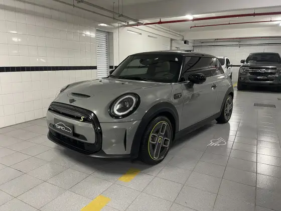 MINI COOPER SE TOP 2P ELÉTRICO em São Paulo, SP