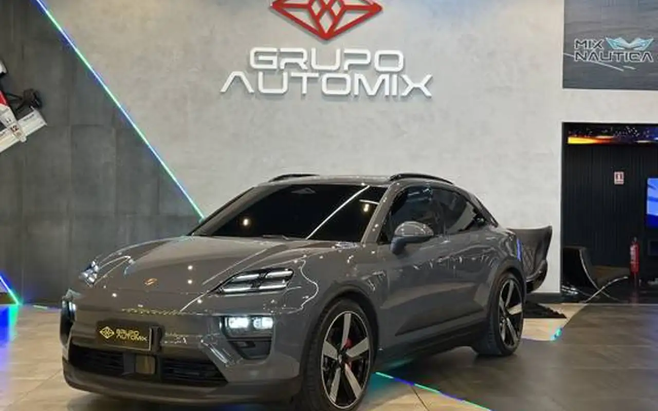 PORSCHE MACAN 4S ELÉTRICO — foto 1 de 14