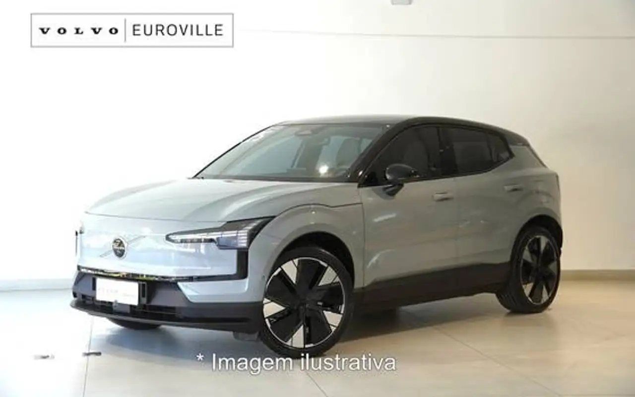 VOLVO EX30 69 KW ELÉTRICO ULTRA — foto 1 de 2