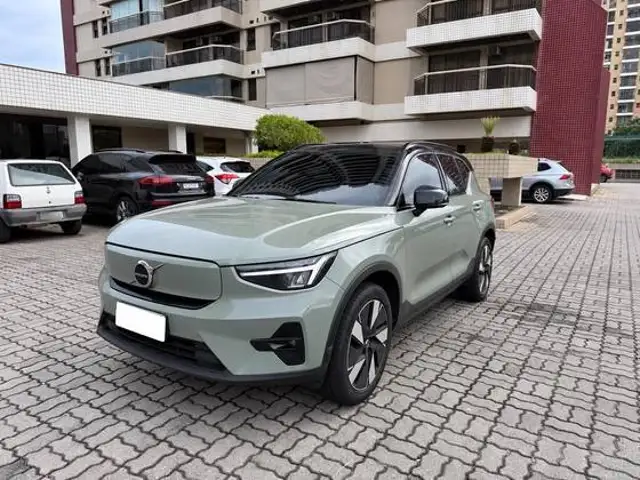 VOLVO XC40 P6 RECHARGE ELECTRIC PLUS em Rio de Janeiro, RJ