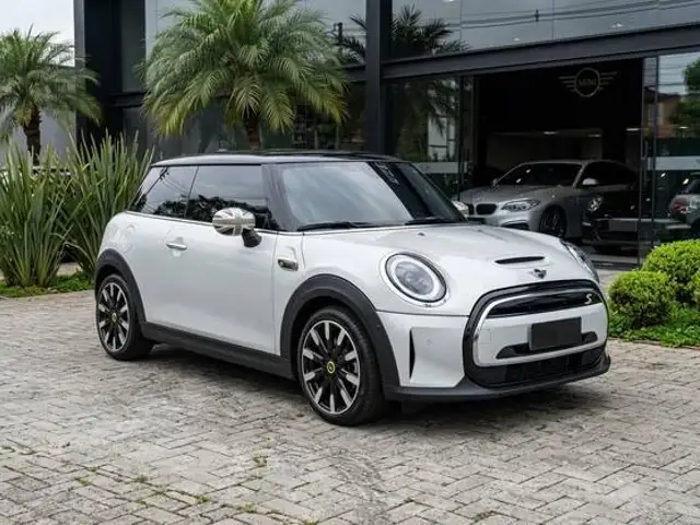 MINI COOPER SE EXCLUSIVE 2P ELÉTRICO em Passo Fundo, RS