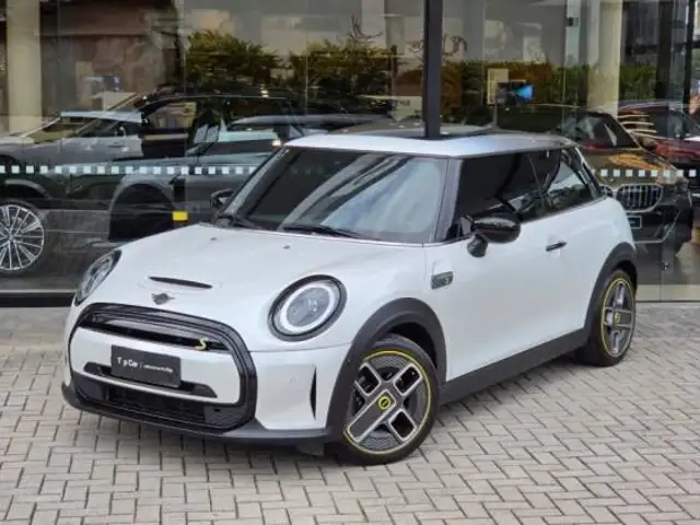 MINI COOPER SE TOP 2P ELÉTRICO em Balneário Camboriú, SC
