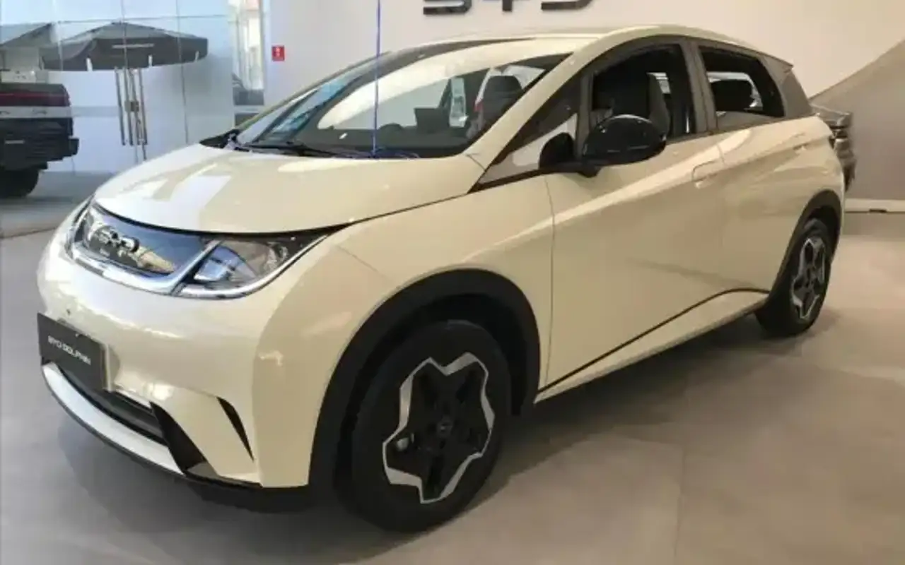 BYD DOLPHIN 44,9 KW ELÉTRICO GS — foto 1 de 6