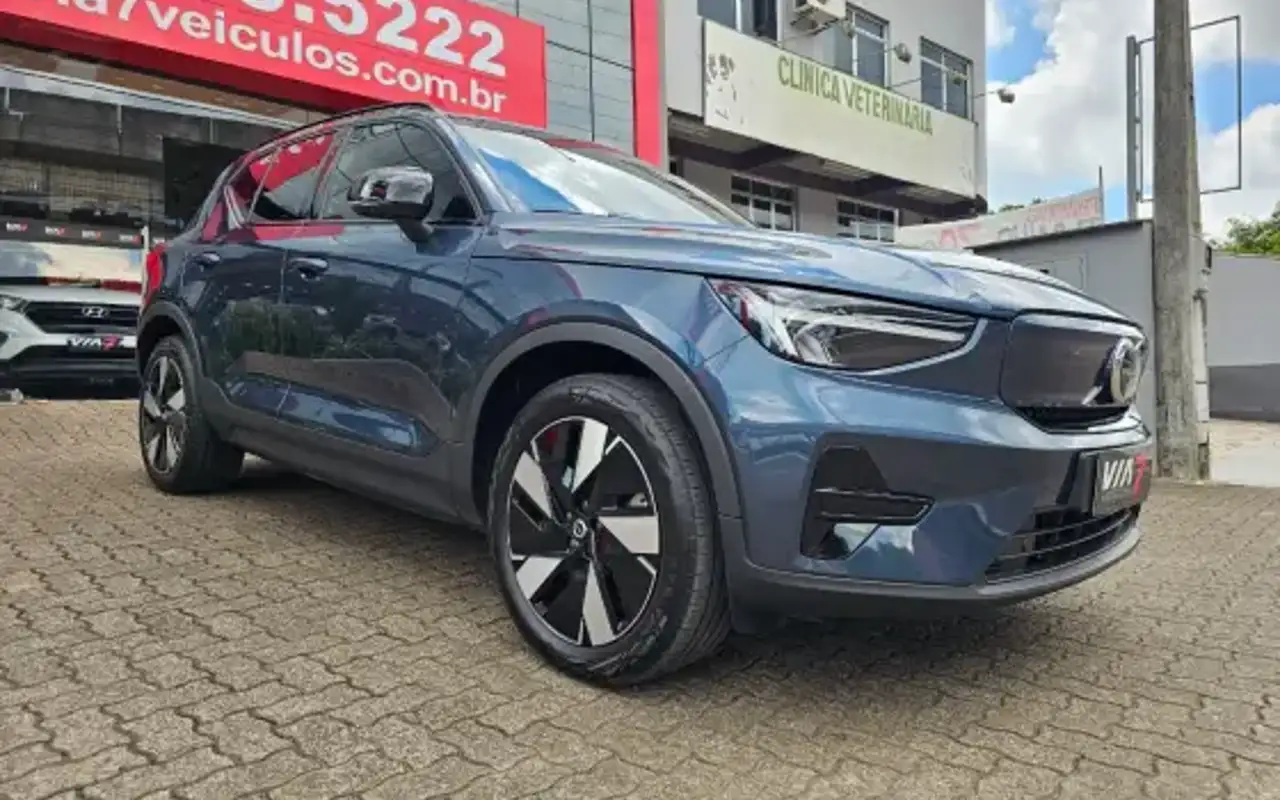 VOLVO EX40 P6 RECHARGE ELECTRIC PLUS — foto 1 de 19