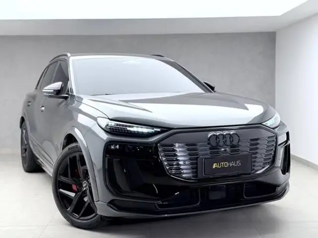 AUDI Q6 E-TRON 100 KW ELÉTRICO PERFORMANCE BLACK QUATTRO em Rio de Janeiro, RJ