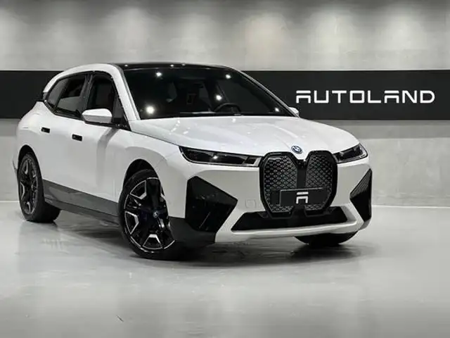 BMW iX ELÉTRICO XDRIVE50 SPORT em São Paulo, SP