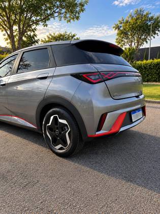 BYD DOLPHIN 44,9 KW ELÉTRICO em Araucária, PR