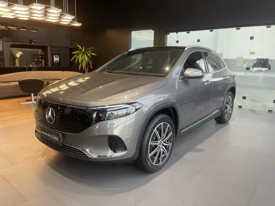 MERCEDES-BENZ EQA 250 66,5 KW ELÉTRICO em Passo Fundo, RS