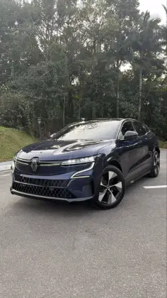 RENAULT MEGANE 60 KW ELÉTRICO E-TECH EV60 em Garuva, SC
