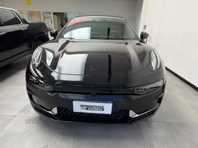 ZEEKR 001 100 KW ELÉTRICO PREMIUM AWD em Niterói, RJ