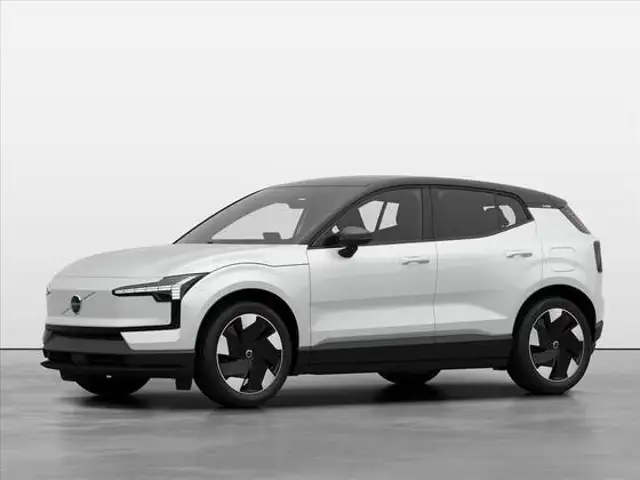 VOLVO EX30 51 KW ELÉTRICO PLUS em Jundiaí, SP