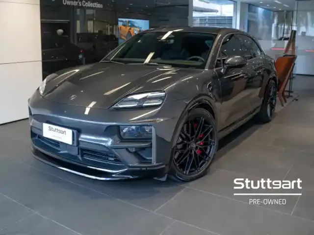PORSCHE MACAN TURBO ELÉTRICO em Campinas, SP