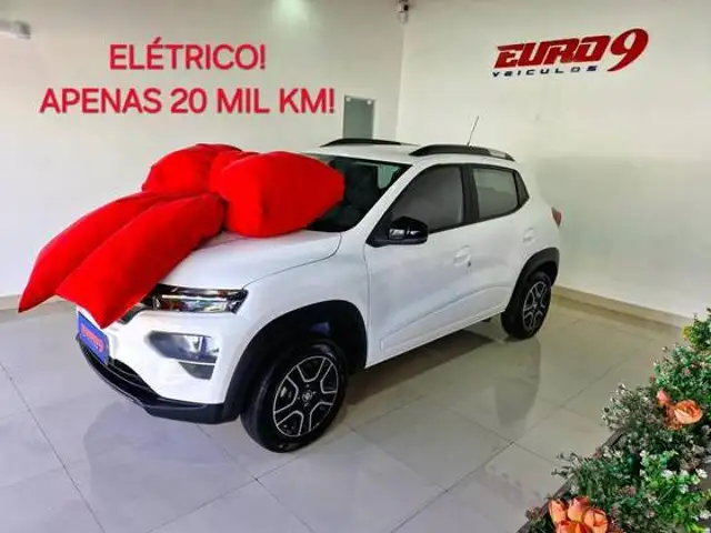 RENAULT KWID E-TECH 27 KW ELÉTRICO em Curitiba, PR