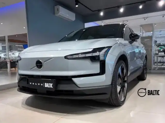 VOLVO EX30 69 KW ELÉTRICO ULTRA em Santos, SP