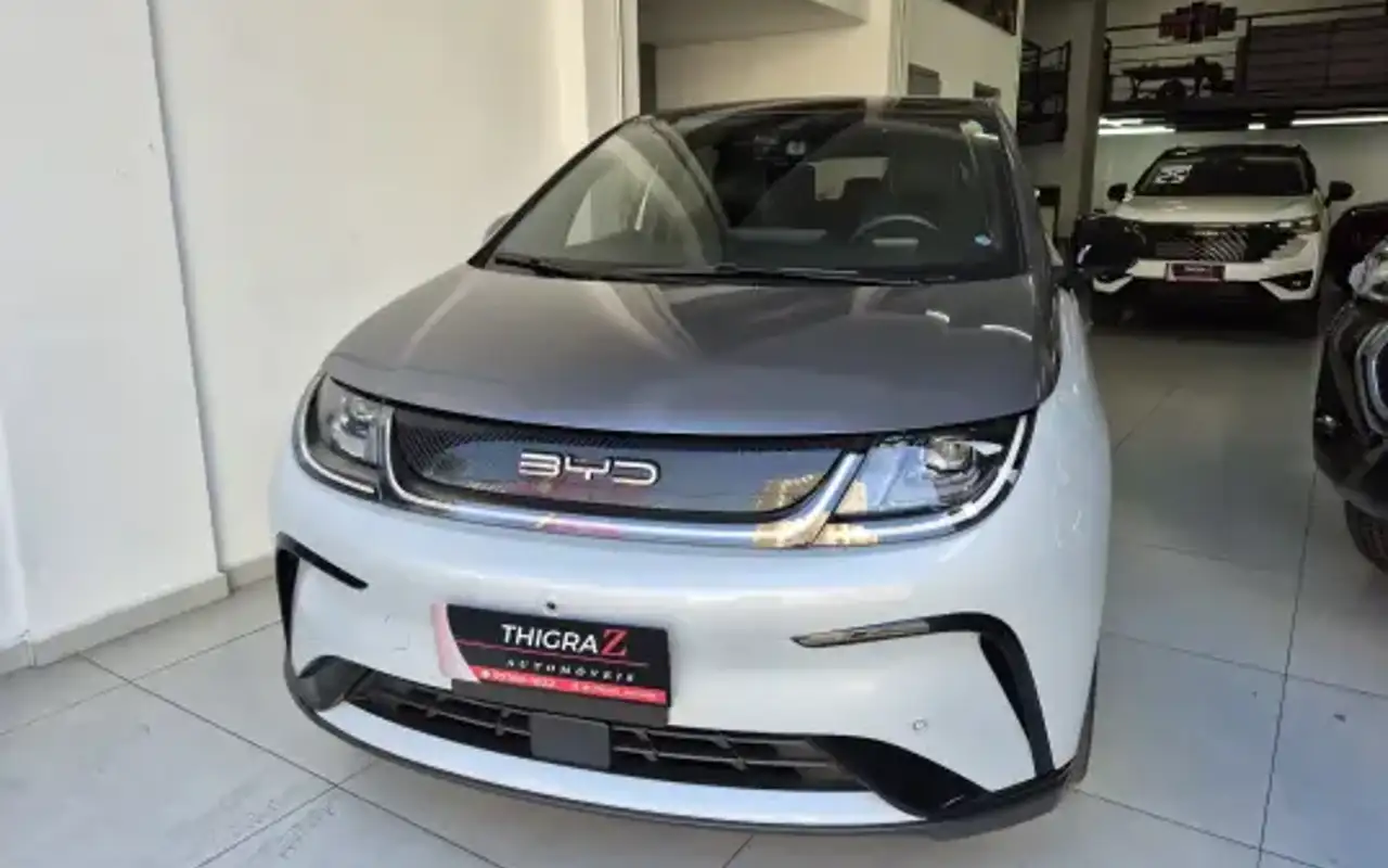 BYD DOLPHIN 60,5 KW ELÉTRICO PLUS — foto 1 de 9