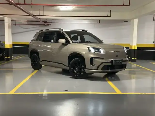 GAC AION V 75,3 KW ELÉTRICO ELITE em São Paulo, SP
