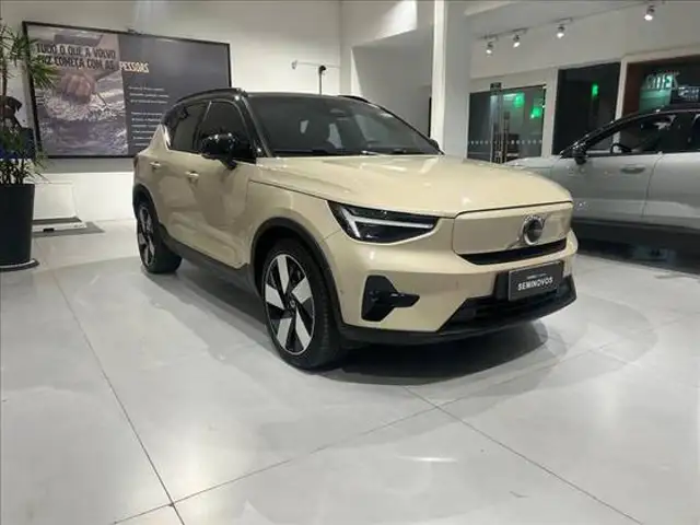 VOLVO EX40 P8 RECHARGE TWIN ELECTRIC ULTRA AWD em Santo André, SP